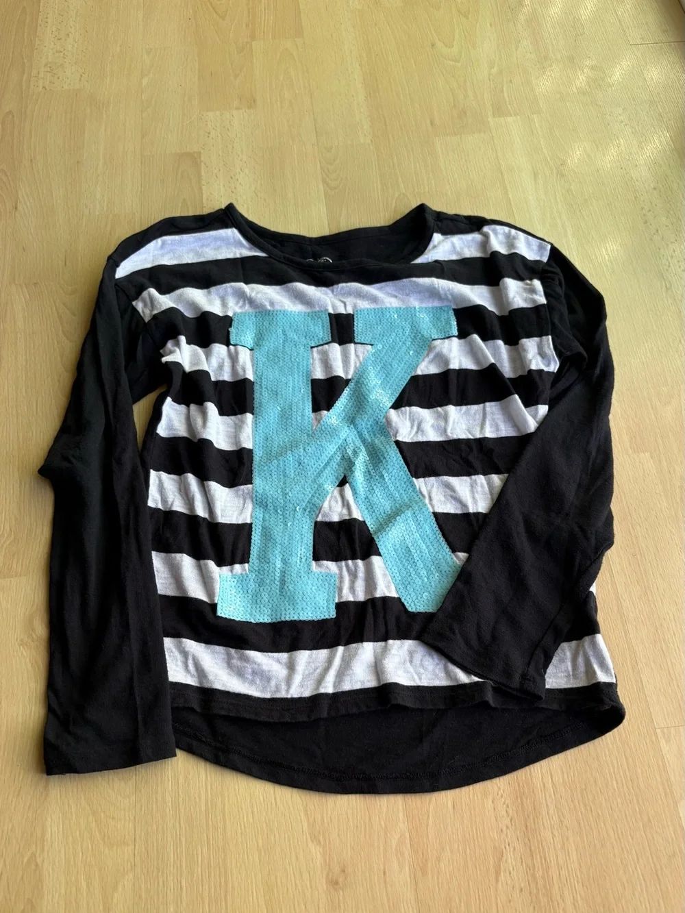 Justice girls 12/14 sequin monogram K long sleeve stripe shirt